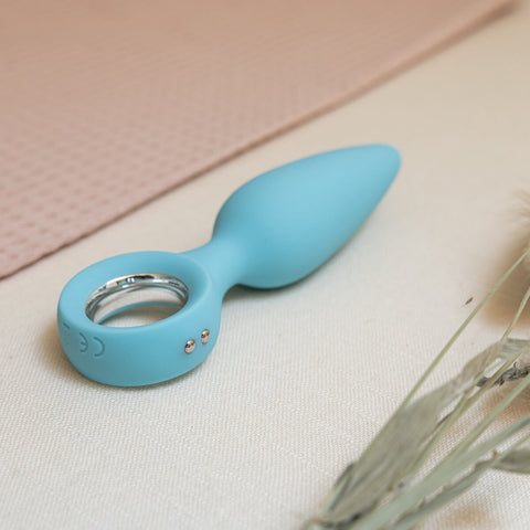 The Natural Love Company Quince, a vibrating butt plug.